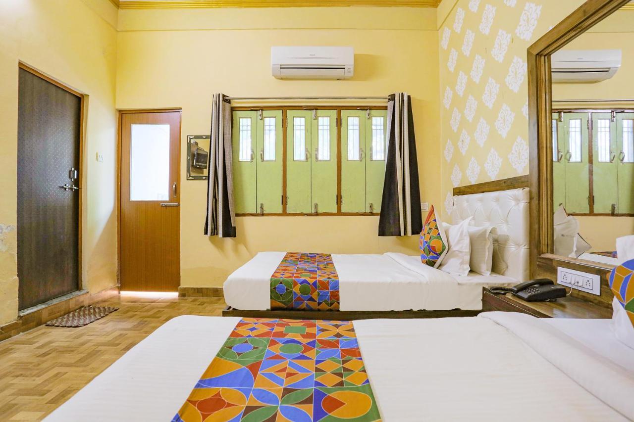Fabhotel Shivam Palace Waranasi Zewnętrze zdjęcie